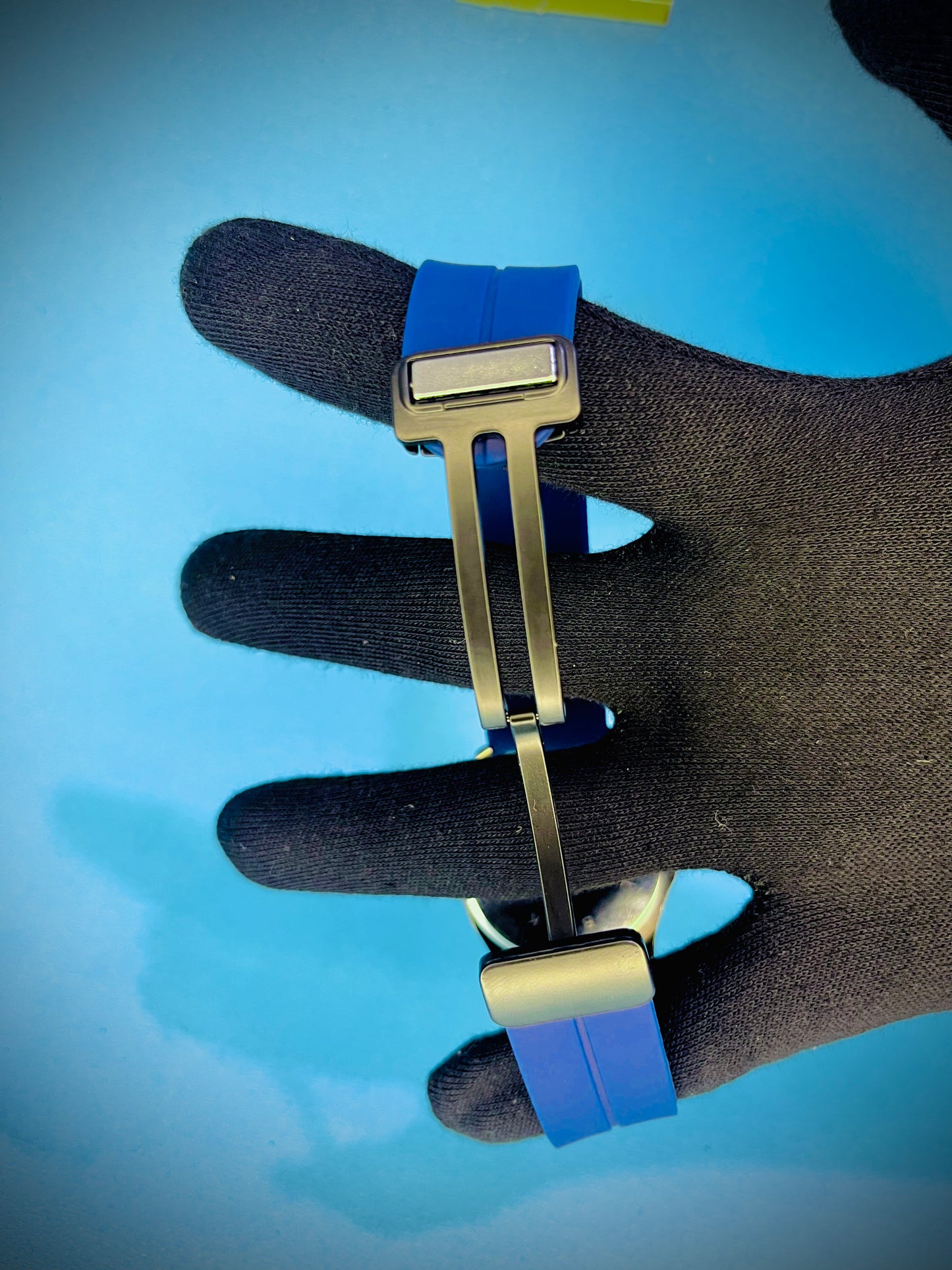 Premium Alpha Magnetic Watch - Blue